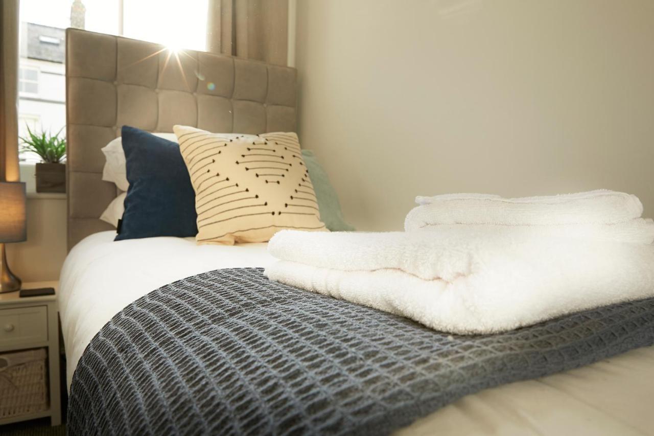 Sea View Serenity Breath Taking Sea View Sleeps 4 سكرابورو المظهر الخارجي الصورة