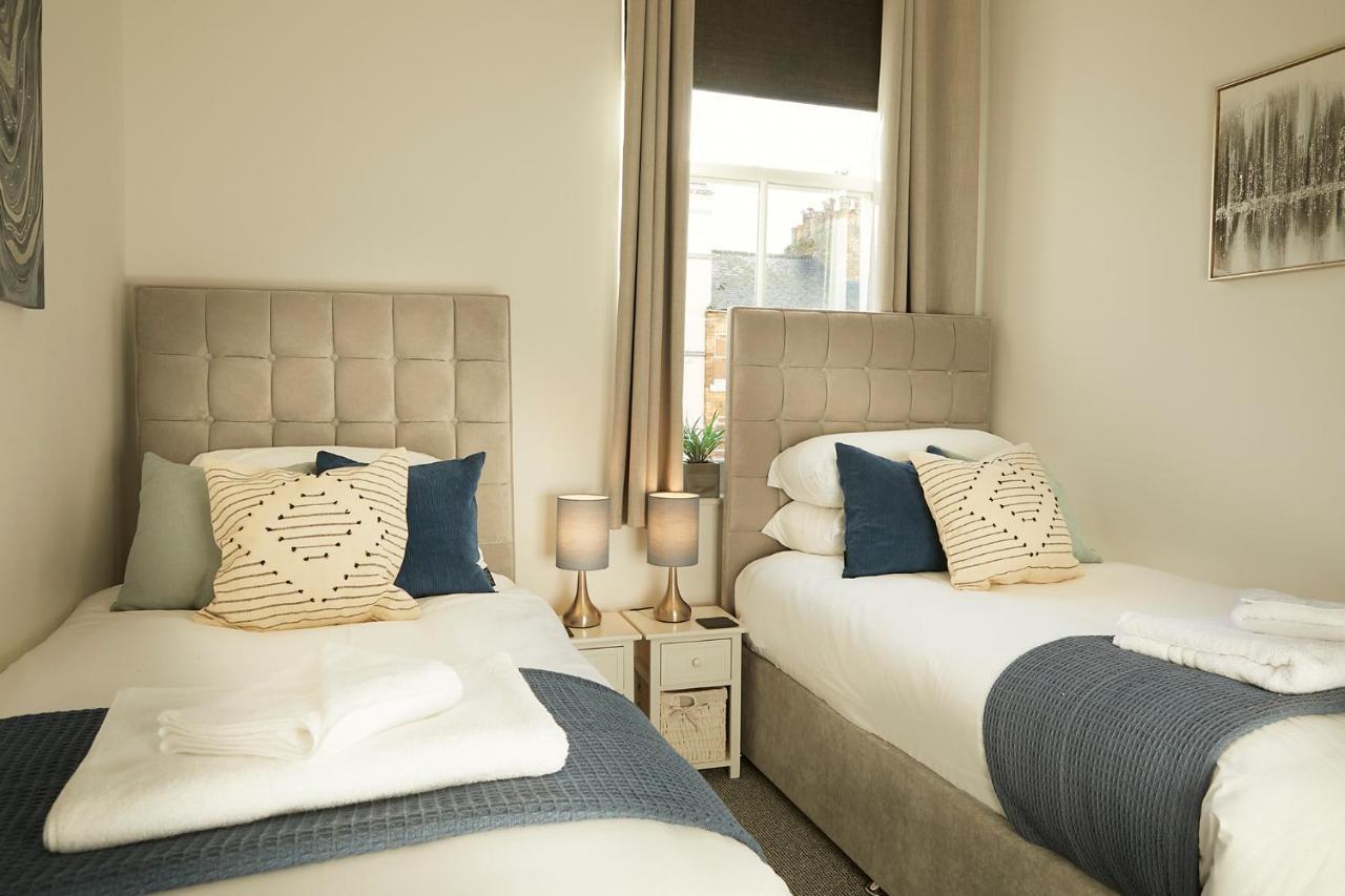 Sea View Serenity Breath Taking Sea View Sleeps 4 سكرابورو المظهر الخارجي الصورة