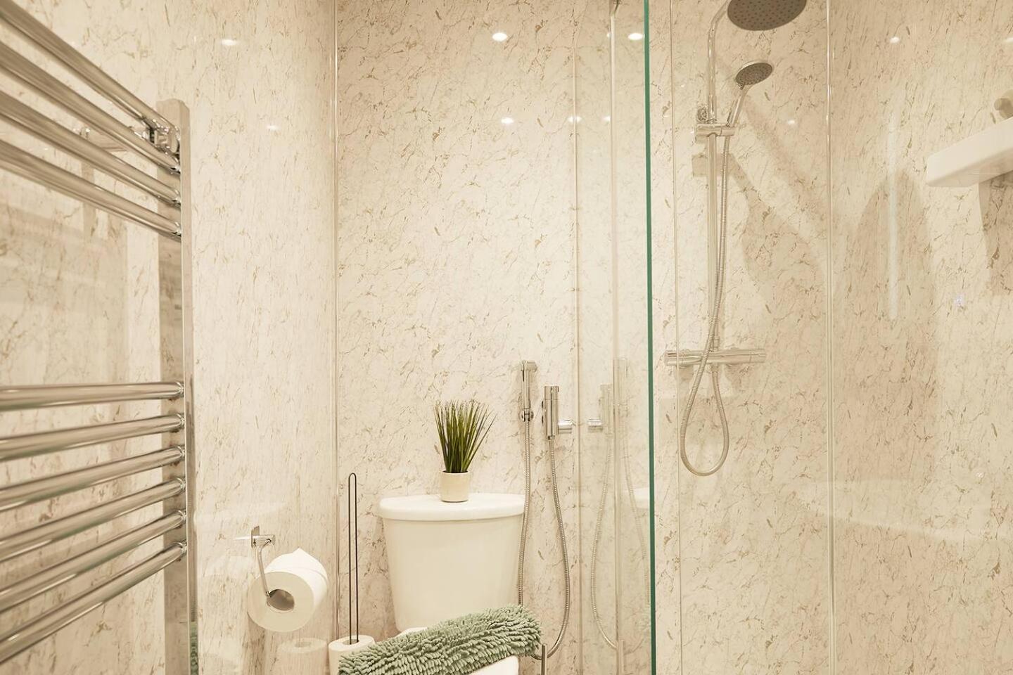 Sea View Serenity Breath Taking Sea View Sleeps 4 سكرابورو المظهر الخارجي الصورة